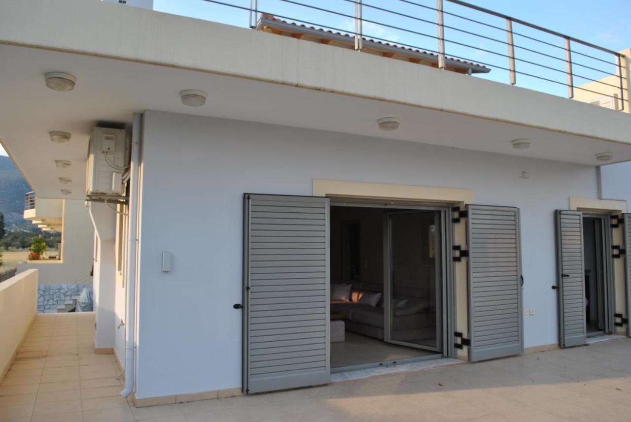 Artemis - Marina Apartments Evia Екстериор снимка