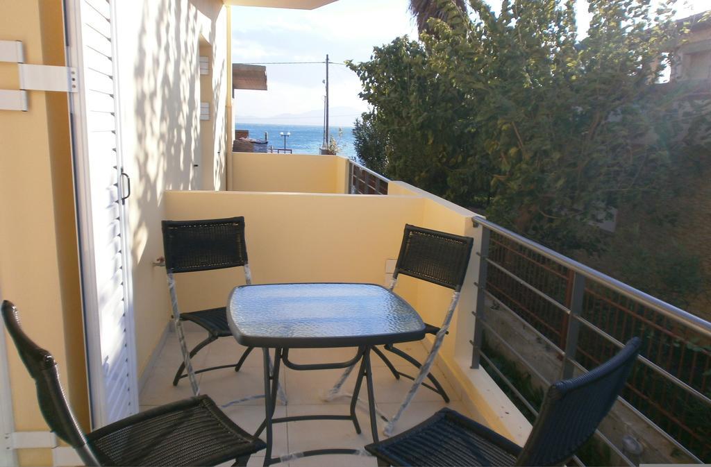 Artemis - Marina Apartments Evia Стая снимка